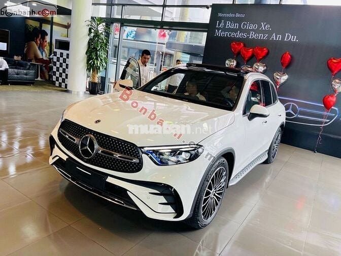 Xe Mercedes Benz GLC 300 4Matic 2025