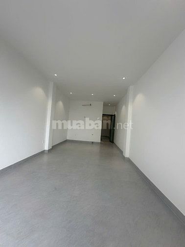 Cho Thuê Nhà Mới Xây 100% Đường Võ Oanh, P.25. Quận bt có thang máy 