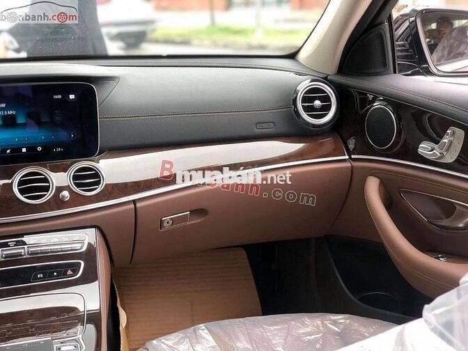 Xe Mercedes Benz E class E200 Exclusive 2025