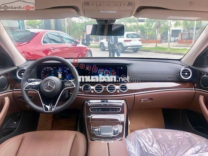 Xe Mercedes Benz E class E200 Exclusive 2025