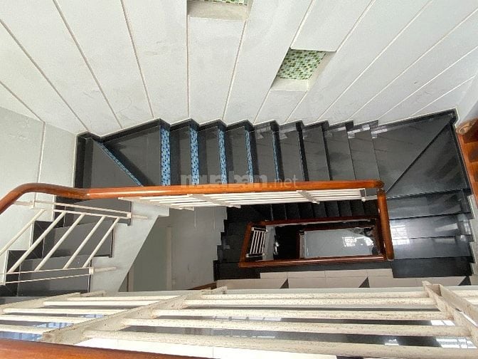 Cho thuê nhà mặt tiền đường Chợ Lớn, phường Bình Phú, HCM