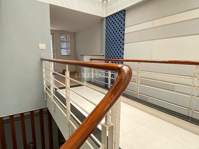 Cho thuê nhà mặt tiền đường Chợ Lớn, phường Bình Phú, HCM