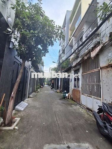 Cho thuê nhà hẻm xe hơi Duonge Đức Hiền p. Tây Thạnh Quận Tân Phú