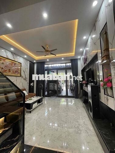 CHÀO BÁN NHÀ 3 TẦNG ĐẸP – ĐƯỜNG 5.5M, HÒA XUÂN