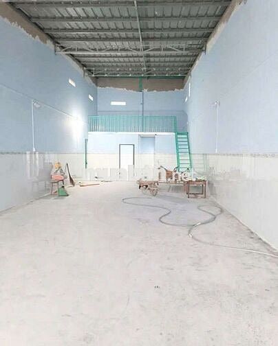 CHO  THUÊ  KHO  XƯỞNG  ( 240m2)  PHƯỜNG  TÂN QUÝ. QUẬN  TÂN  PHÚ