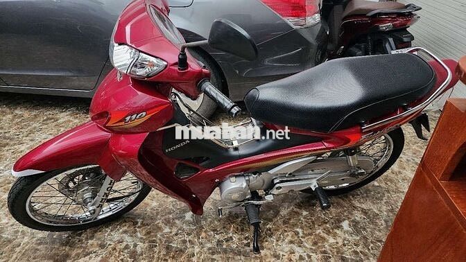 Xe máy Honda Future 110 màu đỏ đã qua sử dụng
