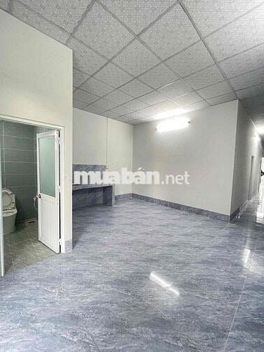 Nhà mới xây 5x16 KDC Hồng Loan