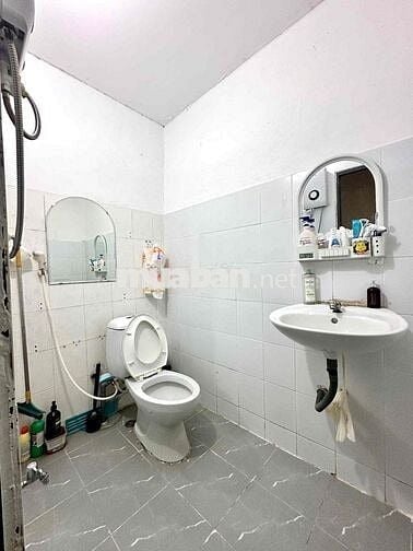 Tách bếp – có ban công – giá sinh viên mà sống vibe người thành đạt!