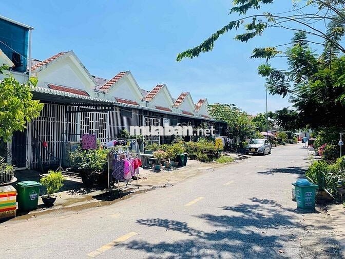 Giảm 100 triệu, chính chủ gởi bán nhà khu đô thị Long Hưng 100m2