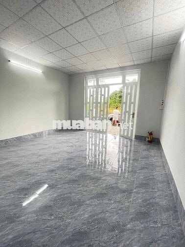 Nhà mới xây 5x16 KDC Hồng Loan