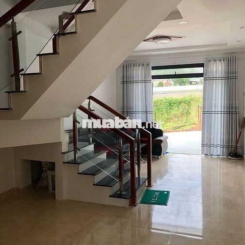 Bán nhà 75m2 phường 9 đà lạt 2 tỷ 650 triệu nhà xây kiên cố đường ôtô
