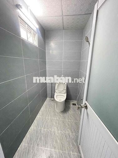 Nhà mới xây 5x16 KDC Hồng Loan