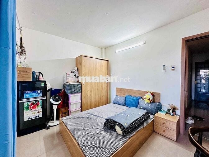 Tách bếp – có ban công – giá sinh viên mà sống vibe người thành đạt!