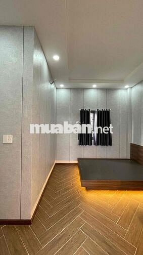 Tôi Cần Bán Nhà Gần bên Chợ Bình Chánh