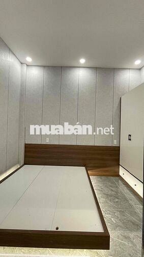 Tôi Cần Bán Nhà Gần bên Chợ Bình Chánh