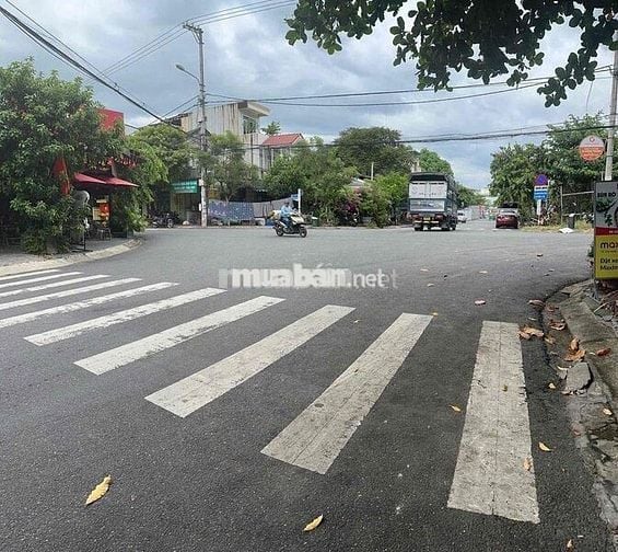 bán đất 2 mặt tiền Vũ Trọng Hoàng và Nguyễn Công Hoan