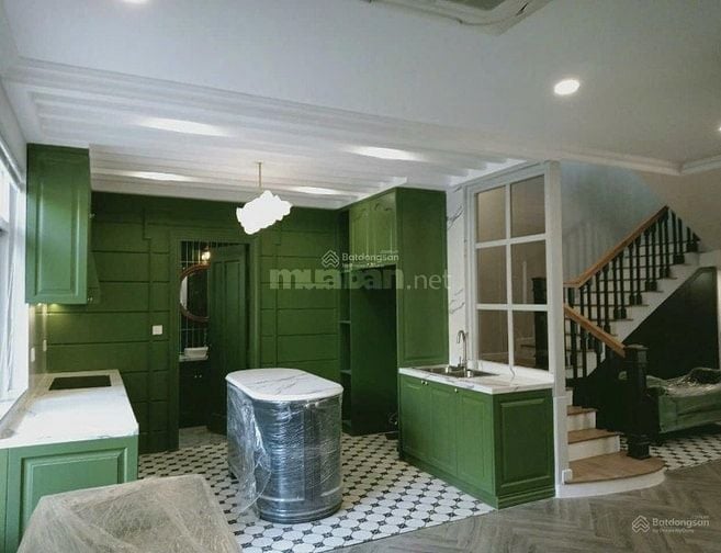 Bán nhanh BT Phú Gia, PMH, Q.7, 317.3m2, 1T1L, 4PN, 4WC, giá chỉ 85 ty