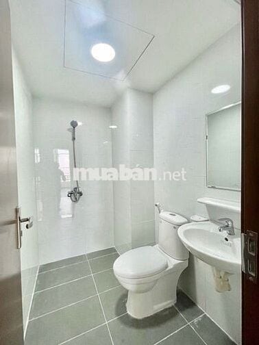 Cho thuê căn hộ 2PN2WC giá rẻ Thuận An - Iris Tower nhà mới giá tốt
