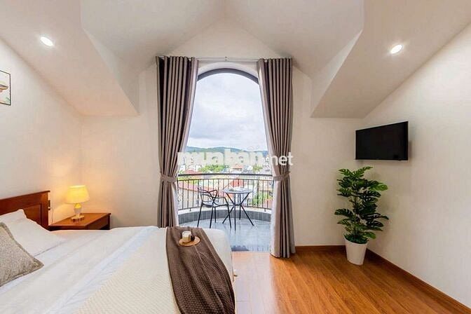 Nhà Phố Đẹp 5PN Trung Tâm Đà Lạt Chỉ 8.6 tỷ