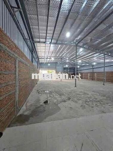 Cho thuê mặt bằng kho 800m Phường Phú Lợi chỉ 45triệu