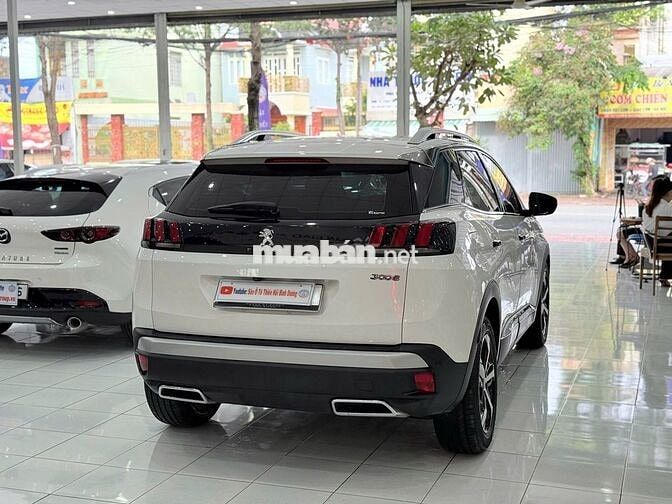 Ô tô Peugeot 3008 1.6AL 2020 màu trắng