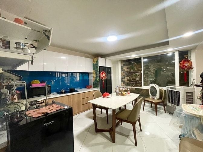 BÁN NHÀ XÂY 5 TẦNG - HOÀNG HOA THÁM ( 10.5 TỶ )