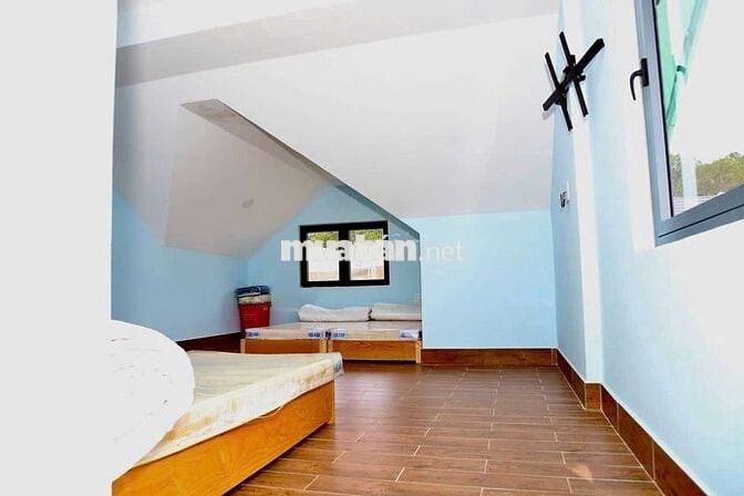 Bán Villa 10 phòng KD ngay công viên ánh sáng lớn nhất Châu Á.