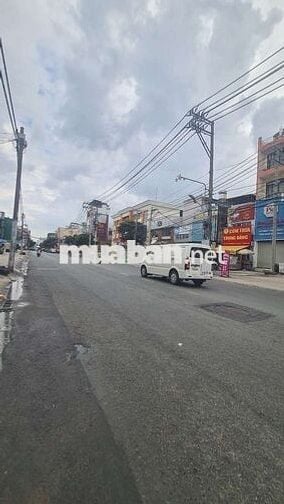 Cho thuê nhà mặt tiền kinh doanh đường CMT8, P7, Q.TB