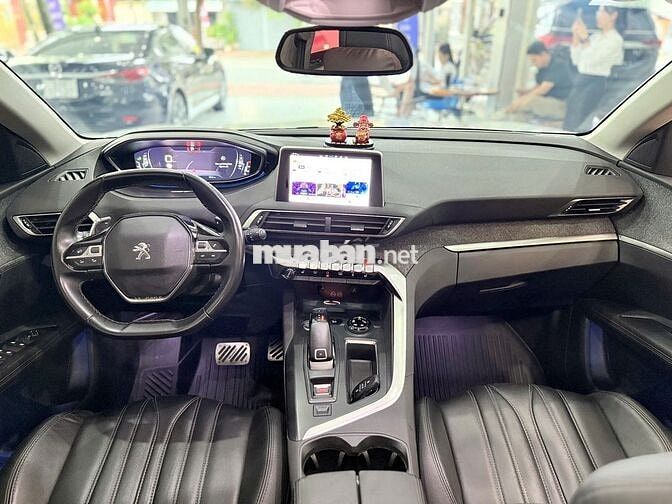 Ô tô Peugeot 3008 1.6AL 2020 màu trắng