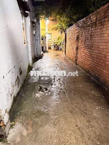 BÁN NHÀ ĐƯỜNG SỐ 4,LINH TÂY, DIỆN TÍCH 32 M2, GIÁ CHỈ 3.35 TỶ.