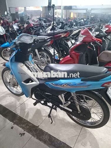 Xe máy Honda Wave màu xanh