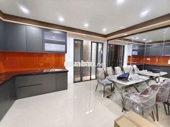 55m2 - Bán nhà xây mới 100% 5 Tầng hẻm ba gác đường Lê Văn Sỹ, Quận 3