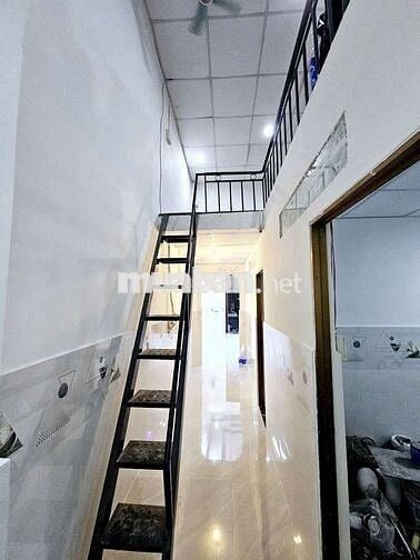 Nhà mặt tiền vừa ở vừa kinh doanh phường dĩ an,giá 3 tỷ 550 triệu