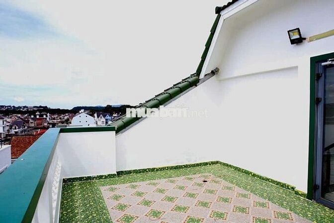 Bán Villa 10 phòng KD ngay công viên ánh sáng lớn nhất Châu Á.