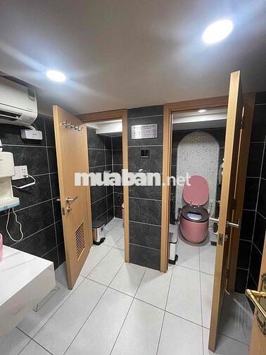 CHO THUÊ NHÀ MT LÊ THỊ HỒNG GẤM Q1