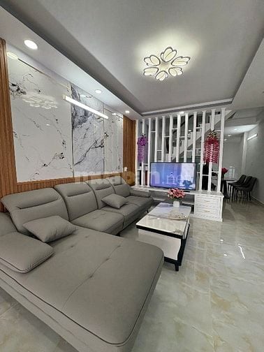 Nhà 3 tầng, đường nhựa 12m, 4❌19, Lê Văn Lương, PK, Nhà Bè, nhỉnh 6 tỷ