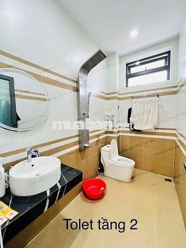 CHO THUÊ NHÀ - MẶT TIỀN TRUNG TÂM TP  - NHÀ 1 TRỆT 3 LẦU