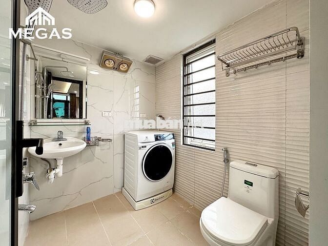 CHO THUÊ CĂN HỘ STU 45M2 CAO CẤP FULL NỘI THẤT TRUNG TÂM QUẬN TÂY HỒ