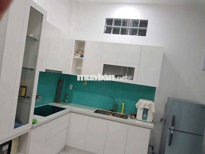 Cho thuê nguyên căn 3pn3wc, sẵn nội thất,