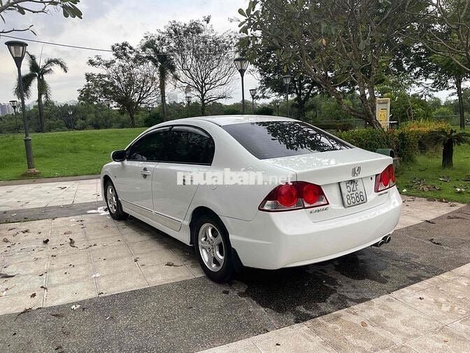 Honda Civic 2008 1.8 AT - 932180 km