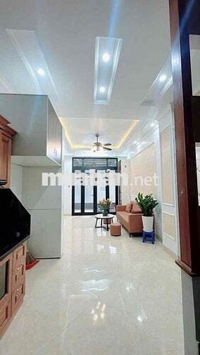 💎 Bán nhà siêu phẩm Ngọc Thụy 31m2 5 tầng đủ nội thất an cư đáng sống