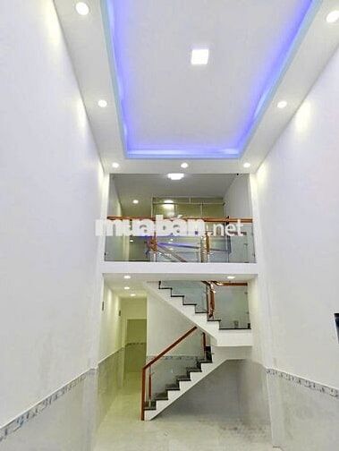 BÁN NHÀ MẶT TIỀN GÁC LỬNG 4 X 28M - ĐÔNG THẠNH HOC MÔN GẦN Q12