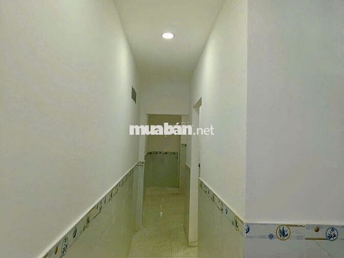 BÁN NHÀ MẶT TIỀN GÁC LỬNG 4 X 28M - ĐÔNG THẠNH HOC MÔN GẦN Q12