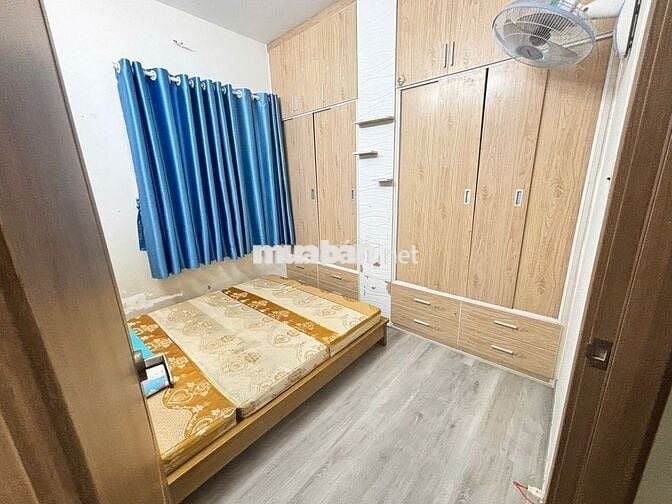 Cho thuê căn 2PN 1WC có nội thất tại Căn hộ cao cấp Mỹ Long