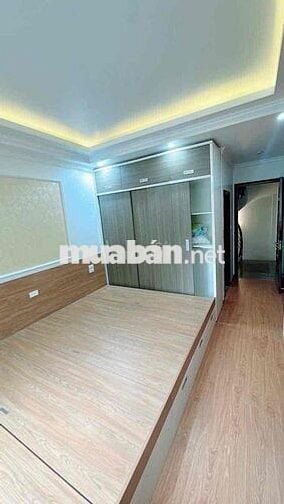 💎 Bán nhà siêu phẩm Ngọc Thụy 31m2 5 tầng đủ nội thất an cư đáng sống