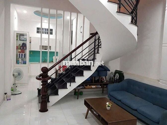 Cho thuê nguyên căn 3pn3wc, sẵn nội thất,