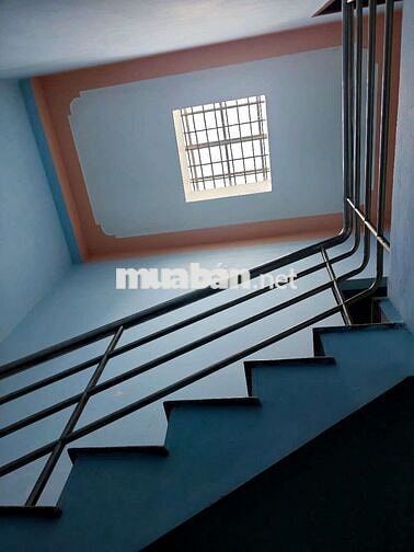 Nhà hẻm nhựa xe tải, 4 tầng, 5 phòng ngủ, 6 toilet