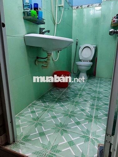 Nhà hẻm nhựa xe tải, 4 tầng, 5 phòng ngủ, 6 toilet