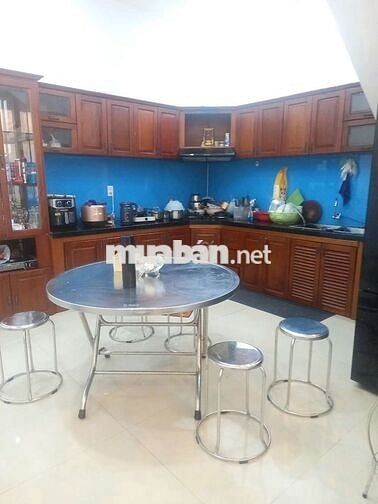 Nhà mặt tiền 2 tầng 164m², 3 phòng ngủ đường Phù Đổng, Hòa Xuân