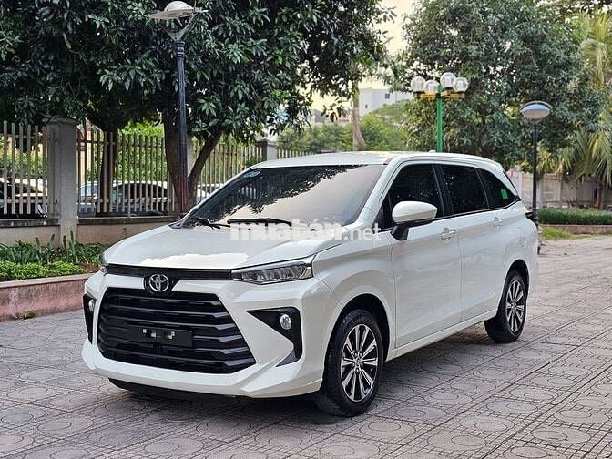 Bán Toyota Avanza Premio 2023 CVT - 82000 km